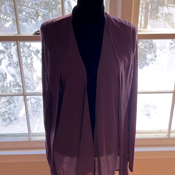 Vera Wang plum open sweater. Size medium in excellent preowned condition. - Picture 8 of 10